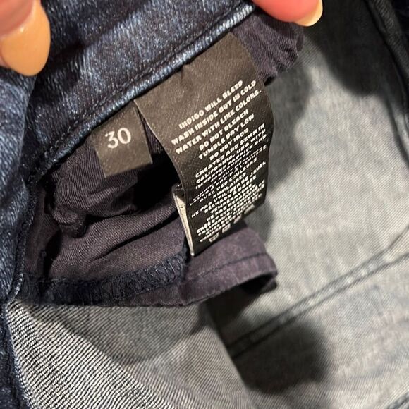 J Brand Selena Dark Torrent Dark Denim Jeans, Women’s Size 30 - Picture 4 of 9